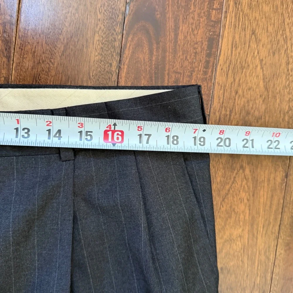 Hickey Freeman 44R Wool Suit‎ Men's Gray Pinstripe 2 Button USA Loro Piana work